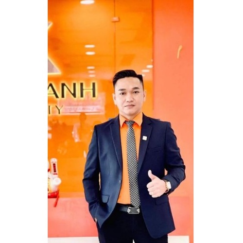 CEO Pham Nguyen Gia Khang